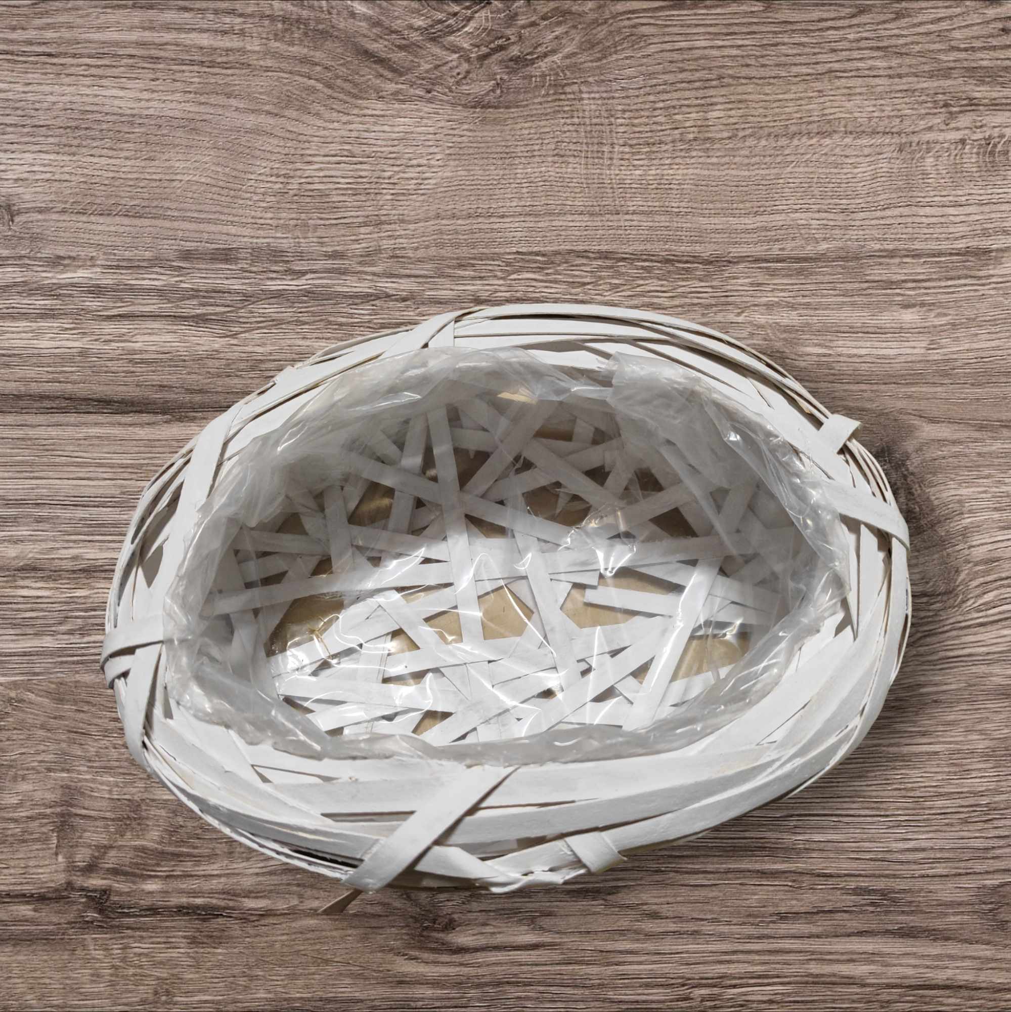 30cm Wicker lined base White